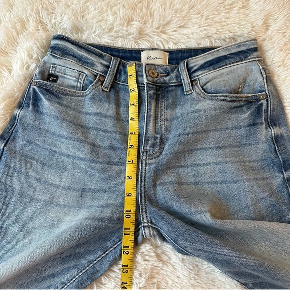 KanCan Clanton High Rise Fray Mom Blue Jeans Size: 7 / 27 - Picture 5 of 10